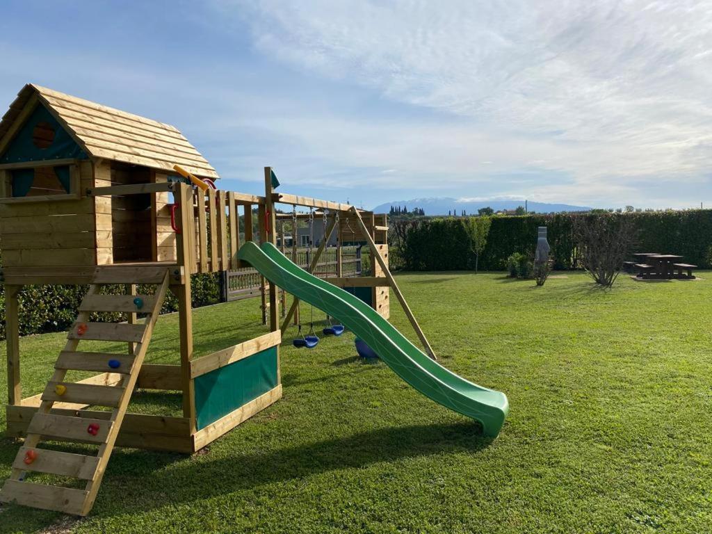 Residence Il Melograno Manerba del Garda Bagian luar foto