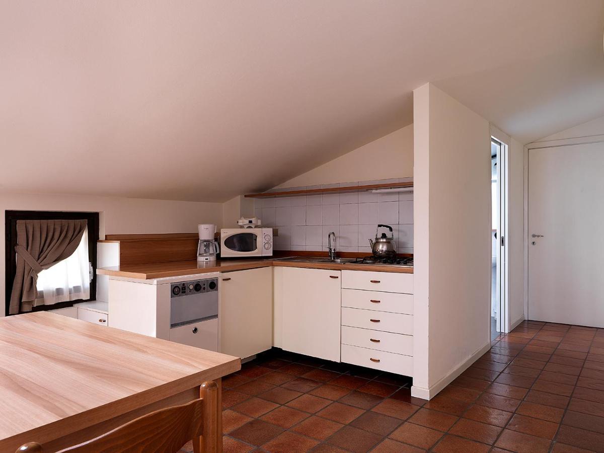 Residence Il Melograno Manerba del Garda Bagian luar foto