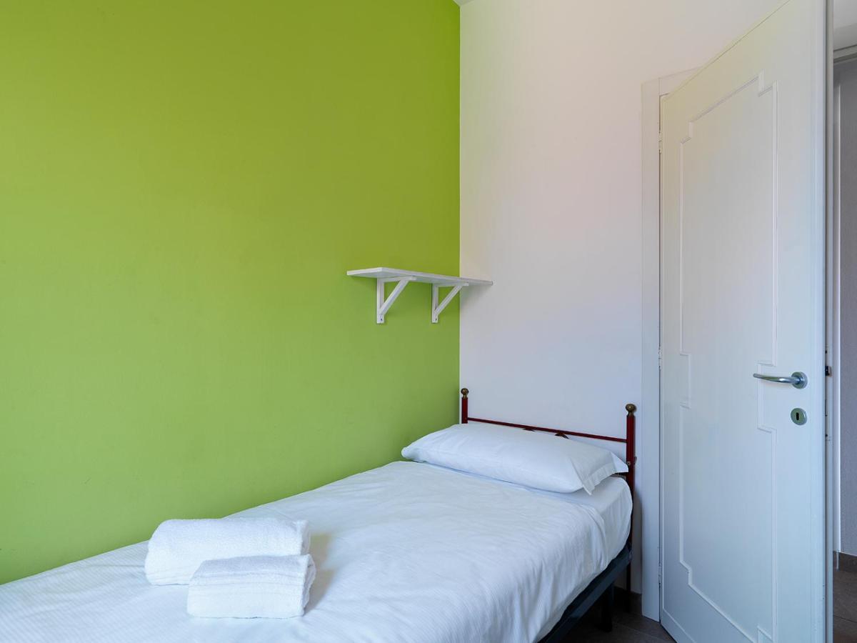 Residence Il Melograno Manerba del Garda Bagian luar foto