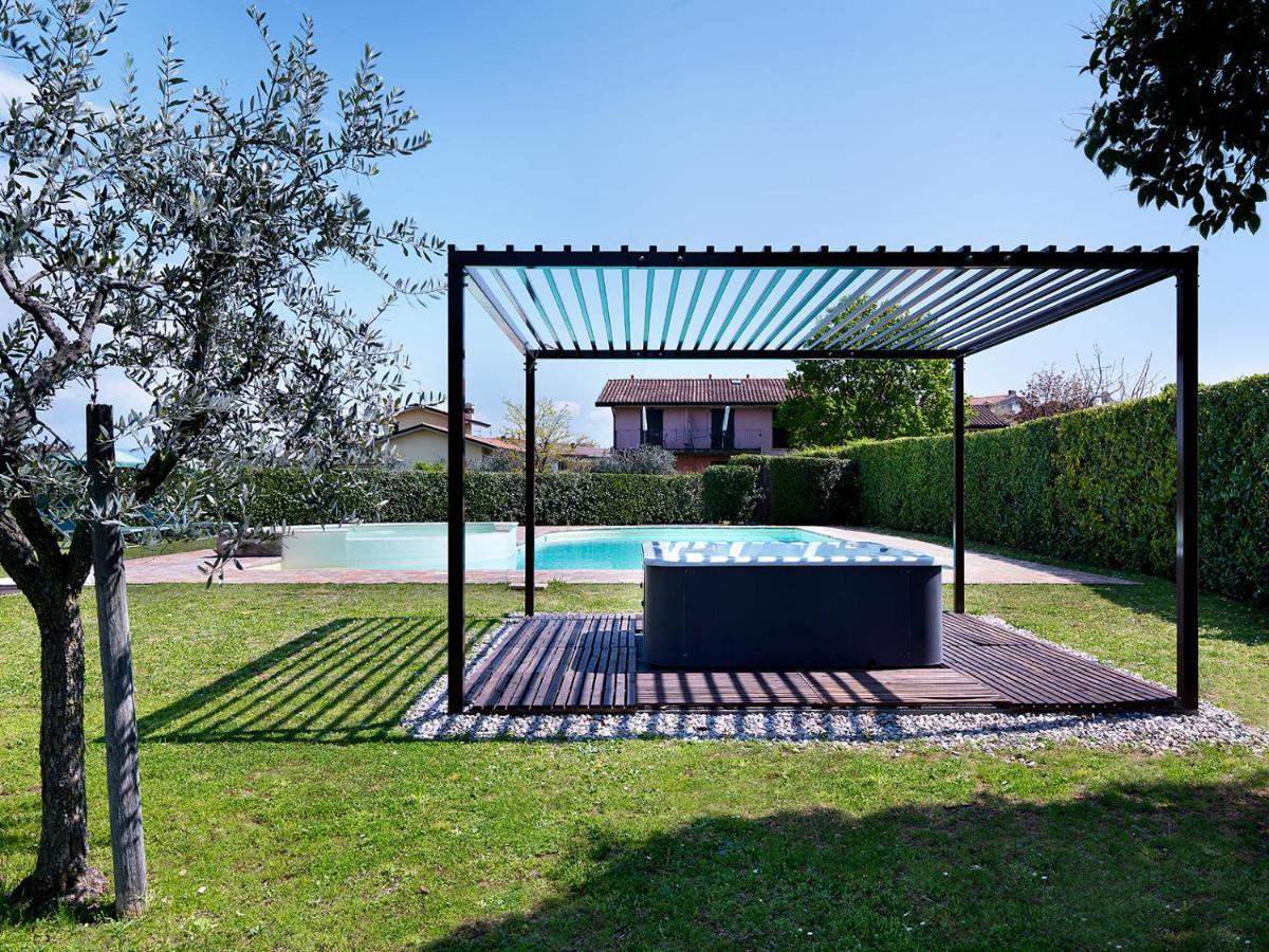 Residence Il Melograno Manerba del Garda Bagian luar foto