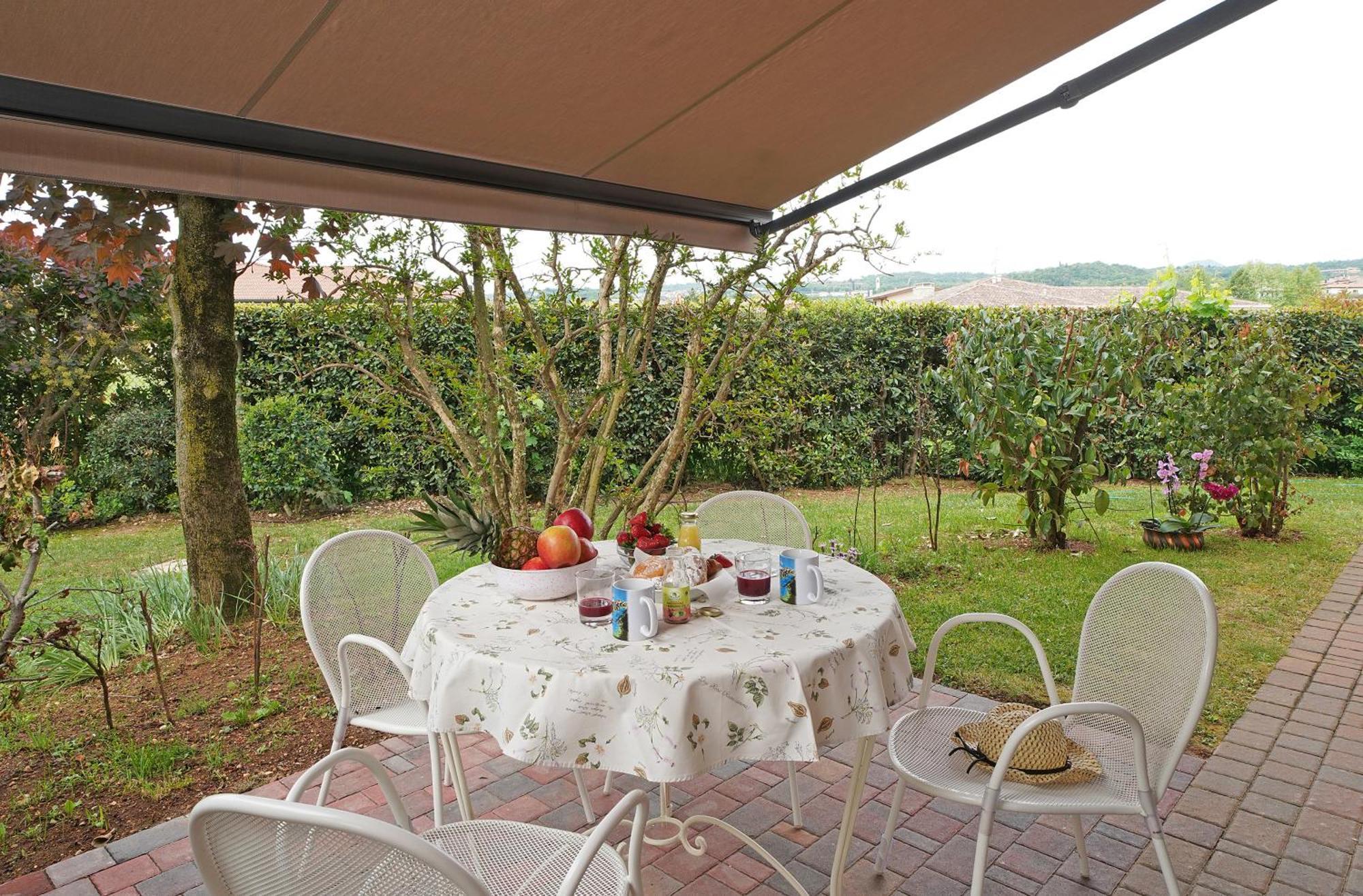 Residence Il Melograno Manerba del Garda Ruang foto