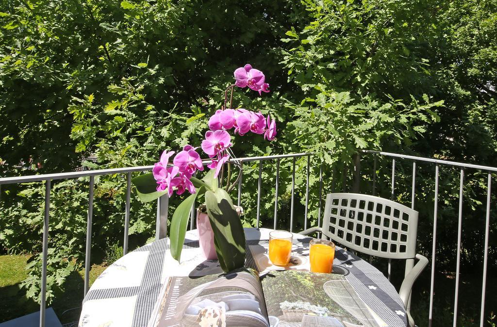 Residence Il Melograno Manerba del Garda Bagian luar foto